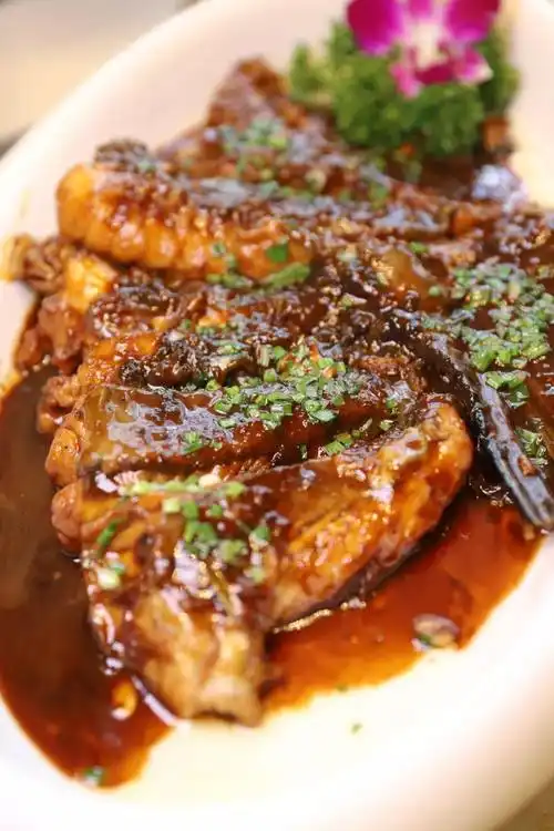 红烧甩水鱼尾的切法 红烧甩水鱼尾的切法窍门