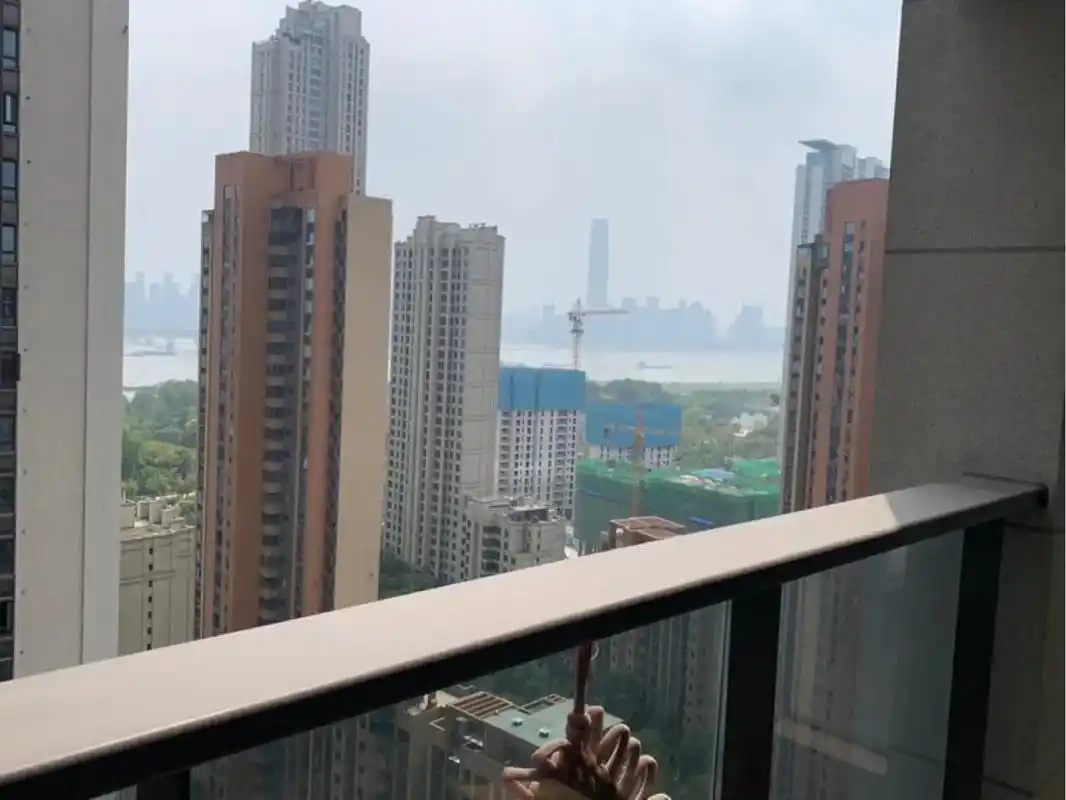 华发外滩首府江景房