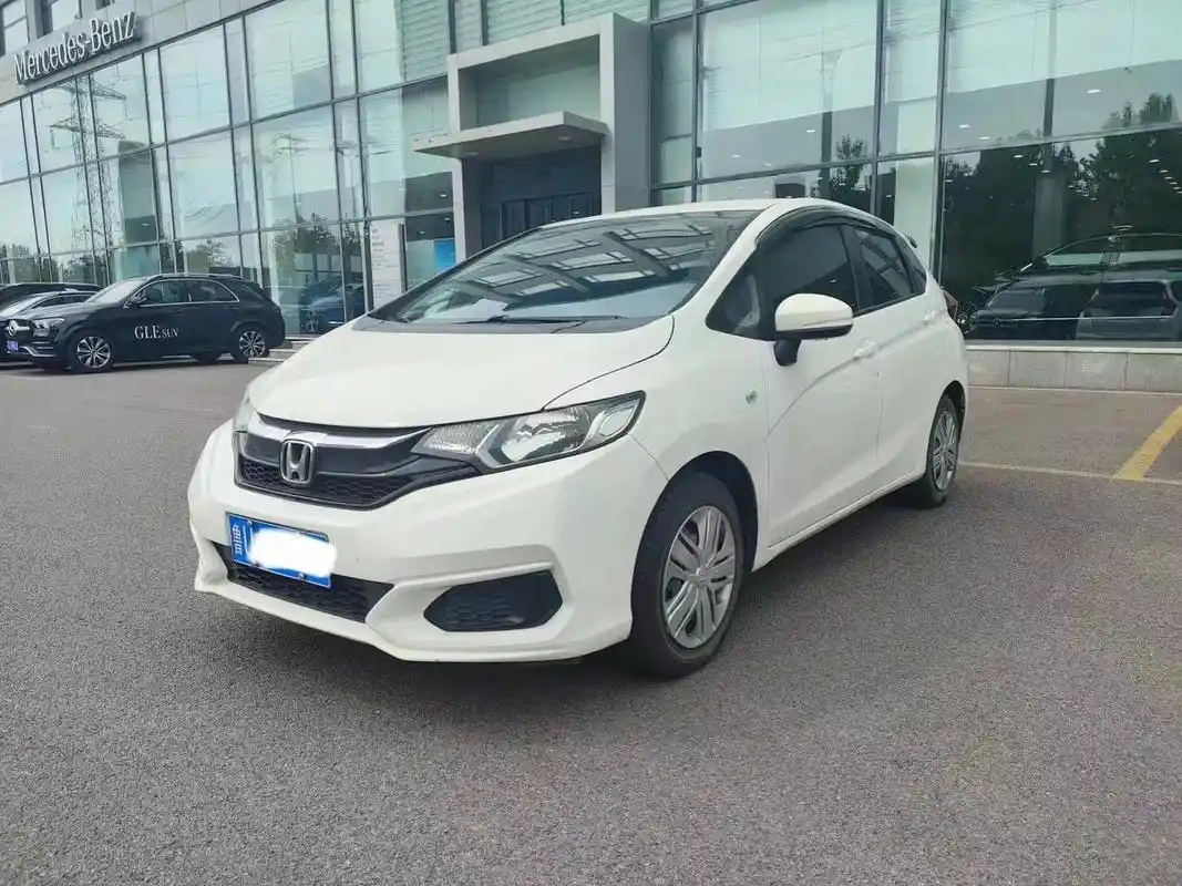 【车辆名称】2020款 本田飞度 1.5 - 抖音