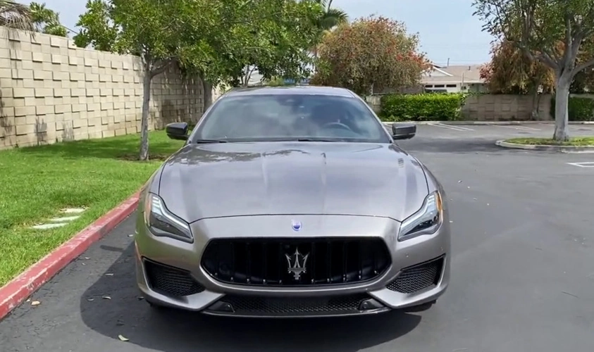 实拍欣赏2020款玛莎拉蒂总裁gts