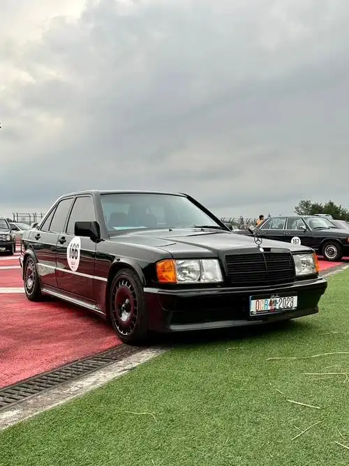 行情一路水涨船高的奔驰190e.#虎头奔 #奔驰190e # - 抖音