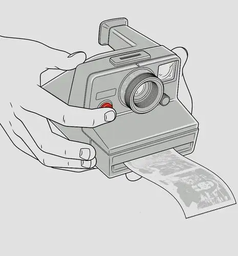 动手将热敏打印机塞入拍立得