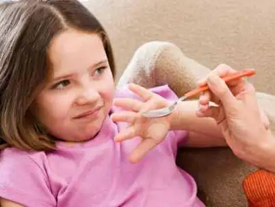 2 岁小孩因为「吃药」丧命,妈妈悲痛自责不已.