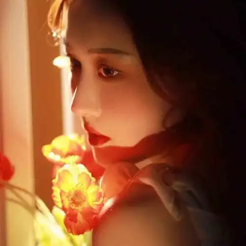 唯美意境真人女生头像