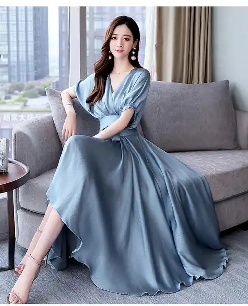款2020夏季优雅名媛风流行冷淡风收腰连衣裙高端气质显瘦v领a字裙长裙