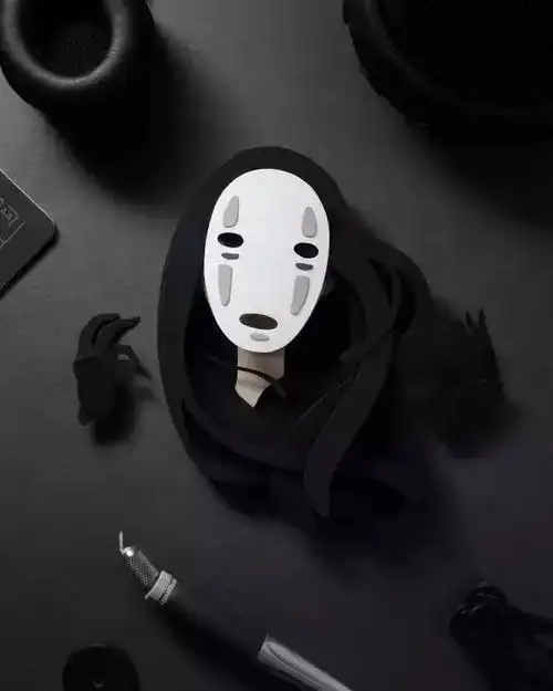 无脸男的面具下,竟然是她