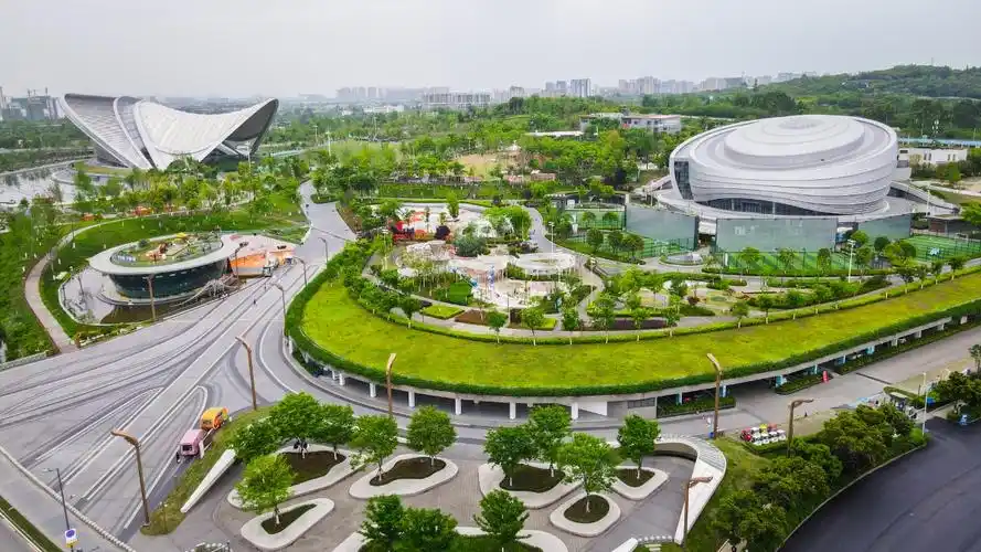 探访成都最大露天音乐公园