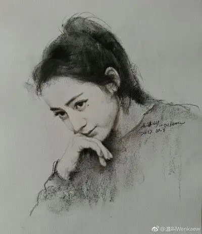 迪丽热巴旗袍手绘