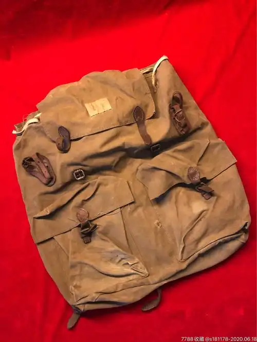 二战日本陆*野*背包…难得的好品相,背包上有原使用者姓名,需要的朋友