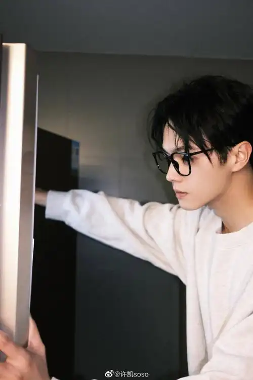 许凯想多演现代戏