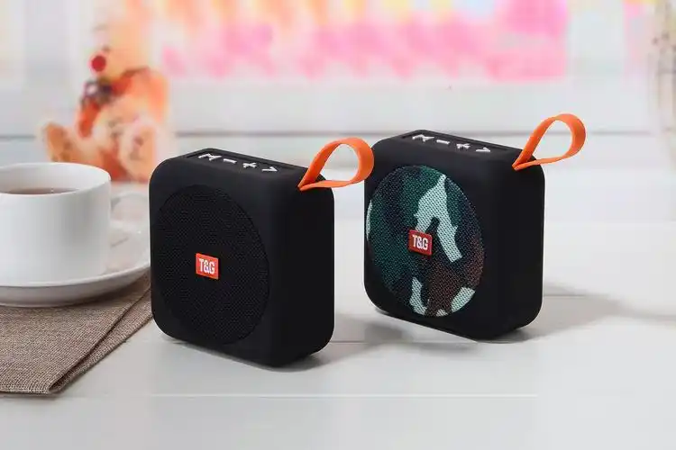 新款私模蓝牙音箱便携式插卡u盘布艺户外手提无线礼品迷你小音响