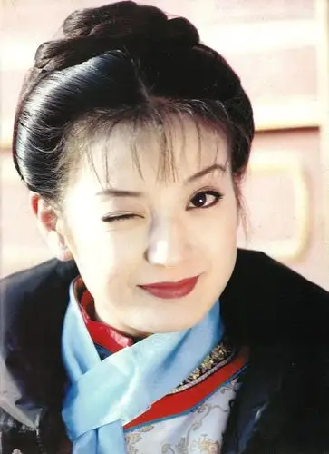 《还珠格格》开机照疯传,当年是我低估了赵薇的美貌?