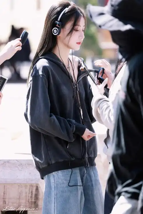 袁一琦新歌风向音源上线##袁一琦个人全新ep风向##袁一琦首张个人