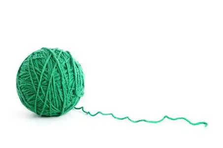 绿色的羊毛毛线球图片