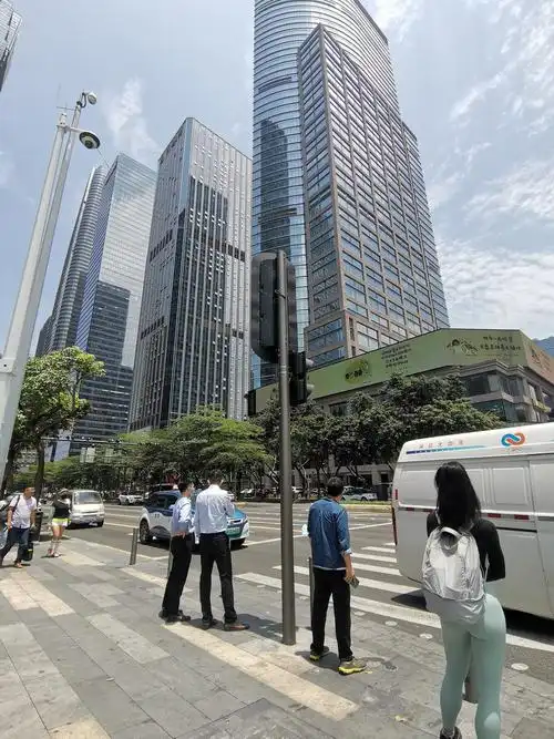 深圳福田街景随拍不用加特效也很美