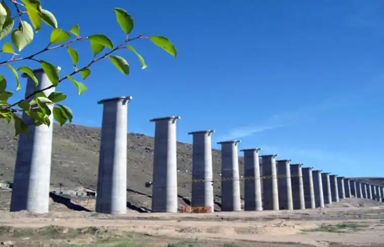 圆端型实体桥墩