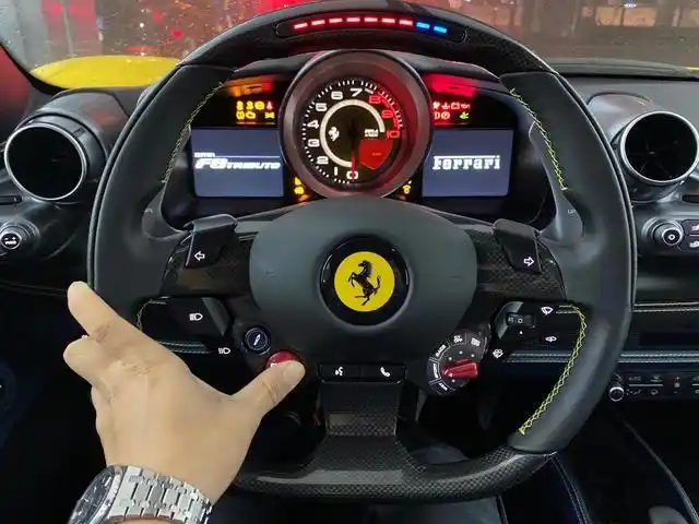 北京租法拉利f8/北京自驾租超跑/北京自驾租跑车