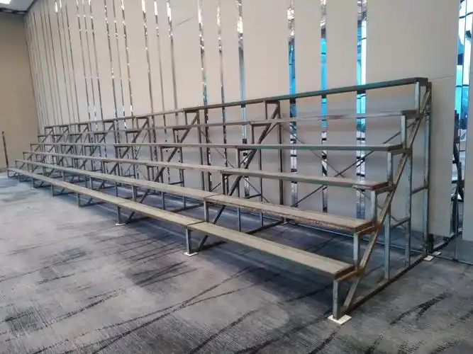 大合影拍摄的秘密"武器"-合影站架租赁