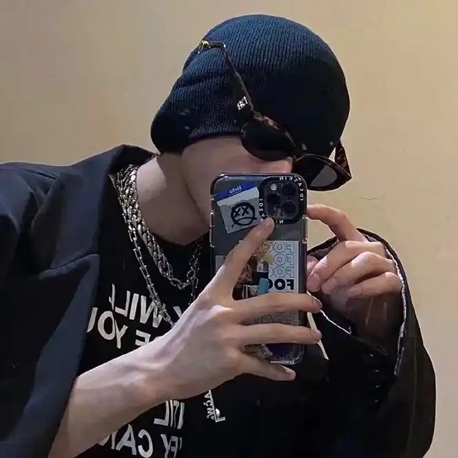 帅哥头像来啦～#优质头像 #高级感 #男头 #头像 #该换头 - 抖音