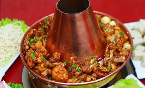 爱上蛙牛蛙火锅