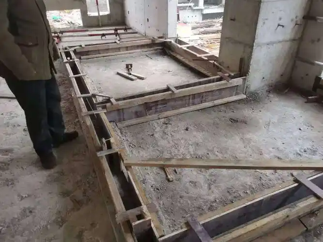 6号楼卫生间反坎支模