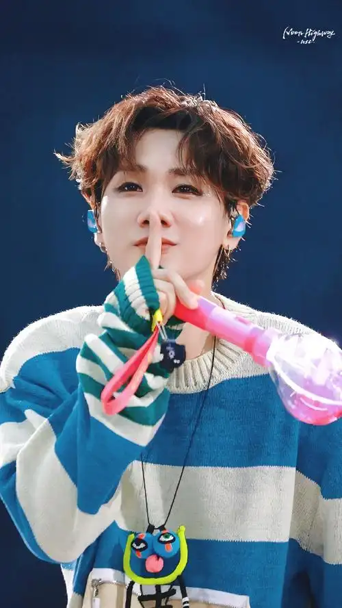 汪苏泷 好听#78#汪苏泷守榜成功#  大家要的封面图 南京见啦!