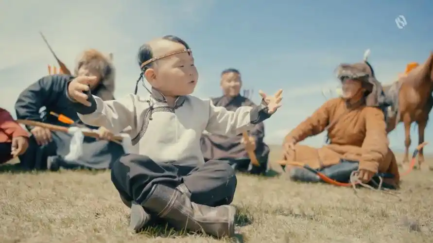 小歌星巴图额尼日乐最新mv《orchlong hairlaarai》太可爱了