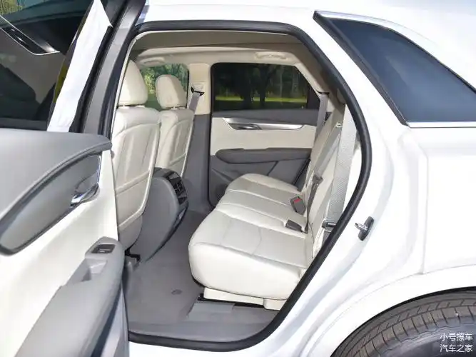 降价10万元凯迪拉克xt5全系售价调整2527万元起