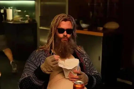 雷神手臂肌肉瞩目青筋暴起,瘦到肚腩都没了,网友:抡锤抡的?