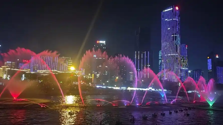 5/18 南昌秋水广场音乐喷泉