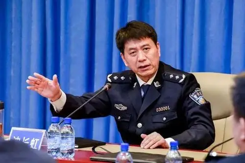 沈阳铁路公安局党委书记局长沈长虹访谈
