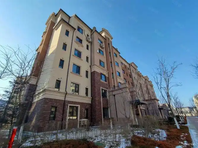 亿达春田里商品住宅居住密度低停车方便精装可拎包入住