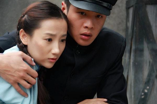 张若昀高洋两人因戏结缘,她们之间有过怎样的感情纠纷?-剧情奥秘