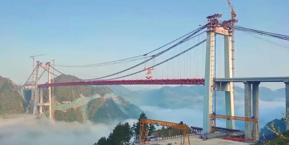 阳宝山特大桥合龙