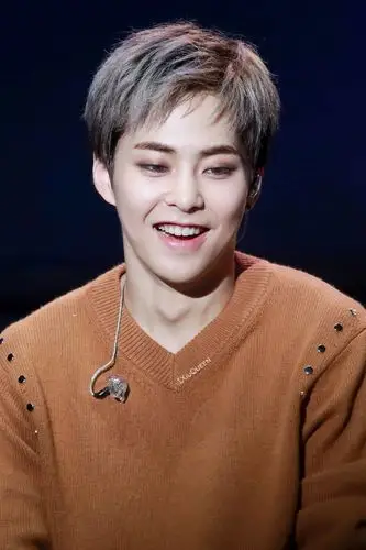 exo 金珉锡
