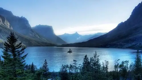 山清水秀的自然风光桌面壁纸