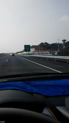 贵梧高速公路的基本情况,项目总投资90多亿