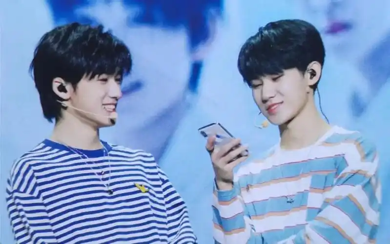 【宋亚轩&张真源】十六七岁少年的声音 还是一如既往地合拍_哔哩哔哩