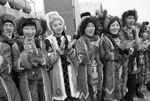 雅库特人是西伯利亚东部主要民族之一