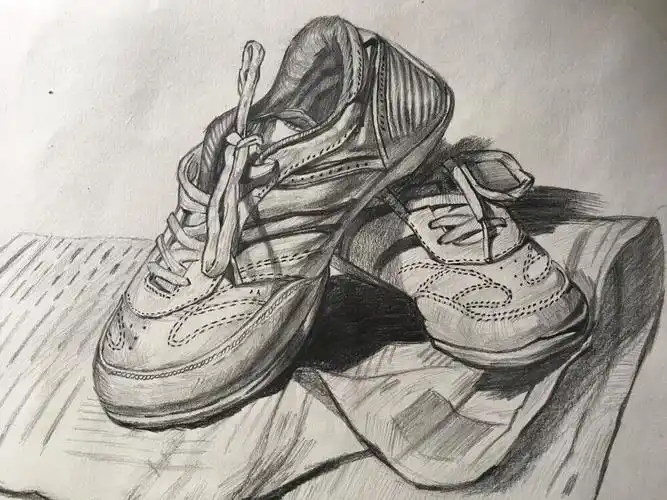 打卡21素描鞋