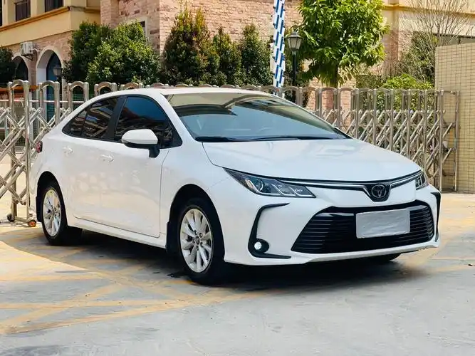 懂车帝 21款丰田卡罗拉 1.