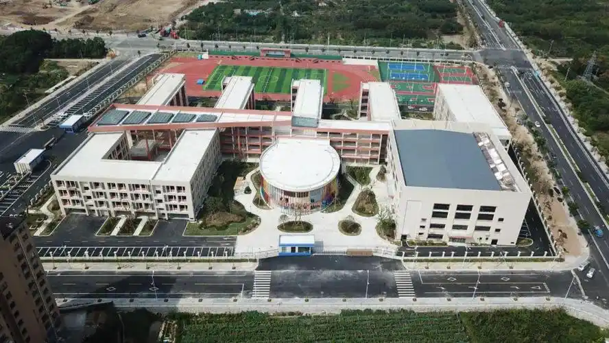30,奉化区实验小学迁建工程代建单位:宁波市镇海区公共建设服务中心