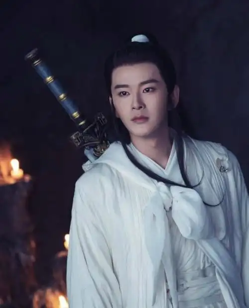 第三章山河令吃播博主叶白衣上线