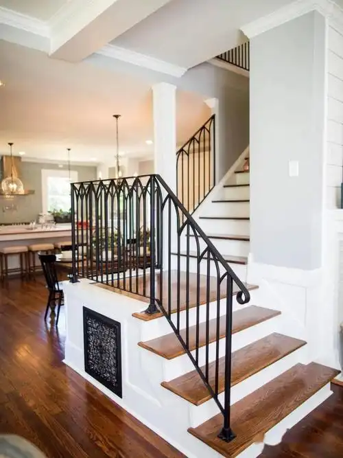 上海楼梯展现代简约风楼梯设计小空间小户型的合适之选