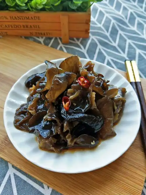 凉拌木耳,凉拌木耳的家常做法 - 美食杰凉拌木耳做法大全