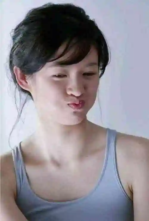 whenzhengshuangattendedtheeventhetooktheinitiativetos