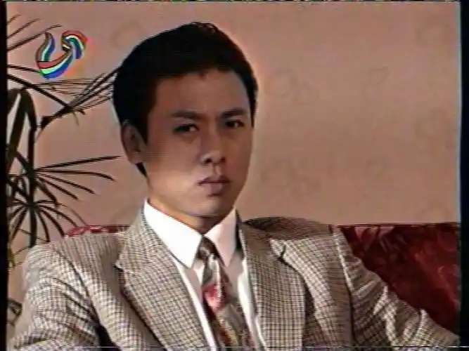 胡亚捷《紫藤花园》剧照