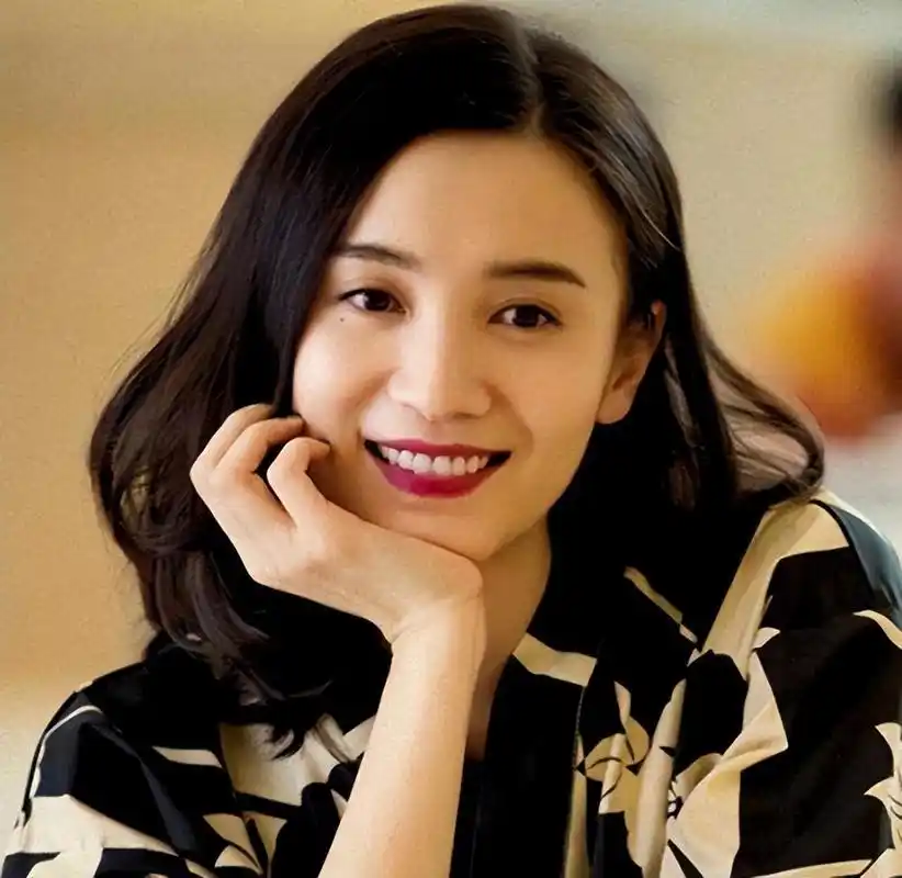 回顾刘蓓的情史:带二夫的孩子和一夫复合,继子张若昀让她很苦恼