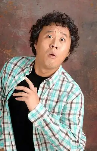 郑俊河(jeong jun ha,1971年3月18日-),出生于韩国首尔特别市,韩国