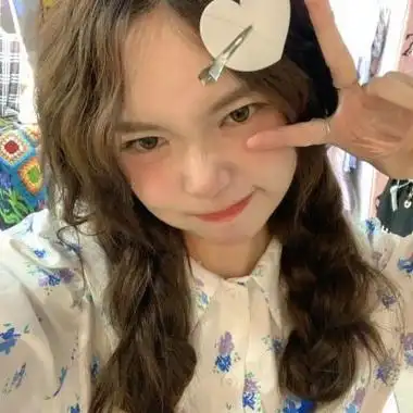 草莓味的小仙女头像高清